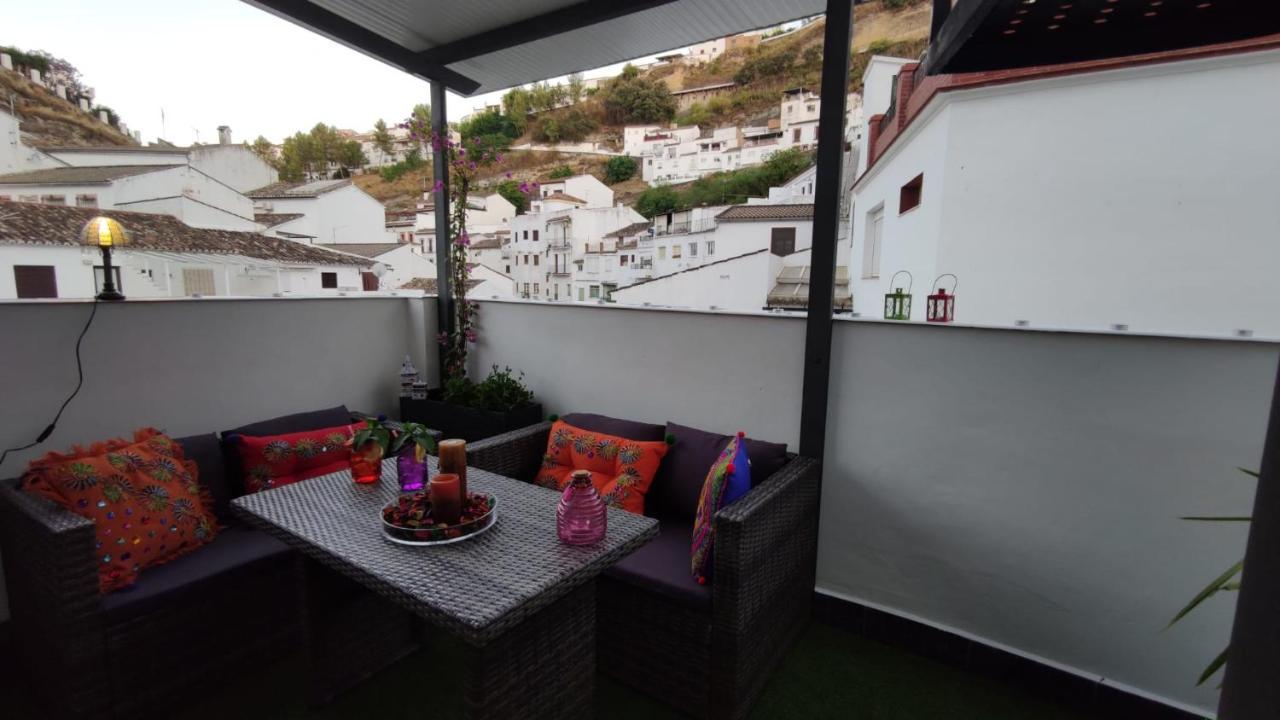 El Nido De La Galeria Apartman Setenil de las Bodegas Kültér fotó