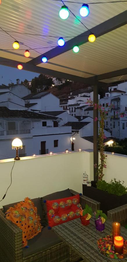 El Nido De La Galeria Apartman Setenil de las Bodegas Kültér fotó