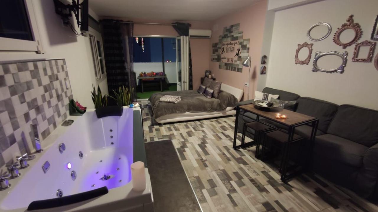 El Nido De La Galeria Apartman Setenil de las Bodegas Kültér fotó
