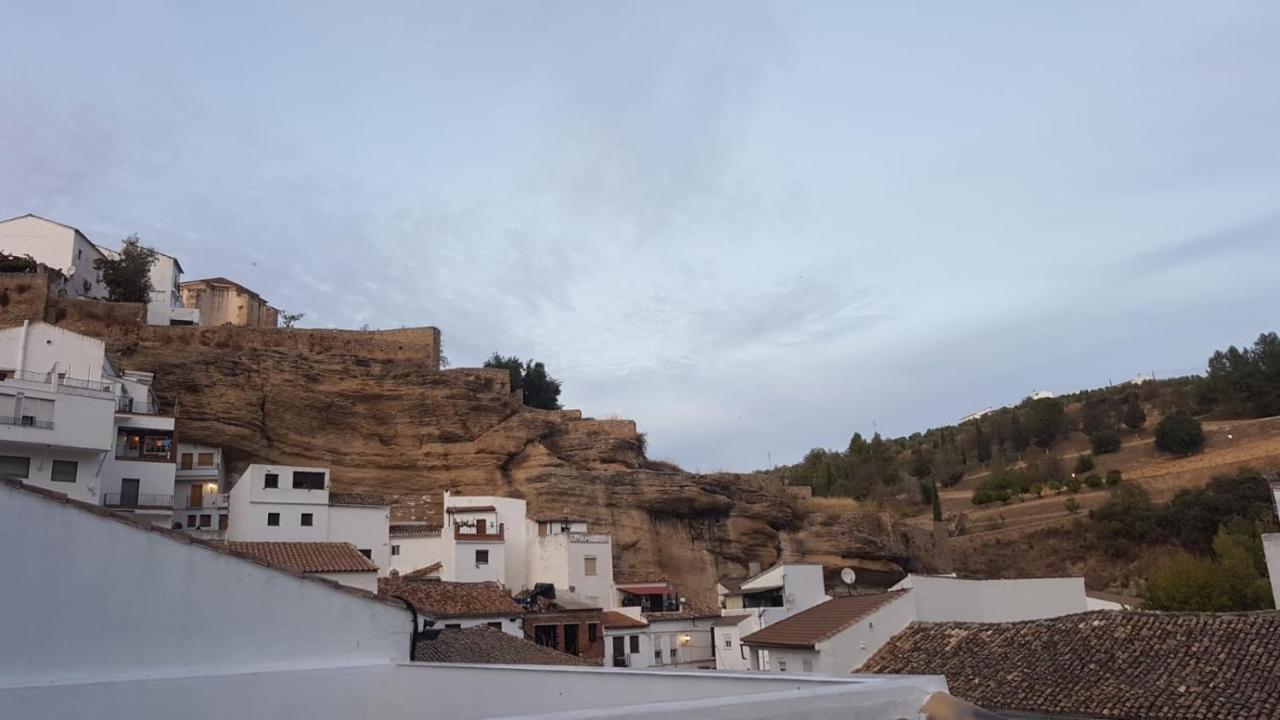 El Nido De La Galeria Apartman Setenil de las Bodegas Kültér fotó